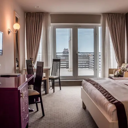 Continental Aparthotel