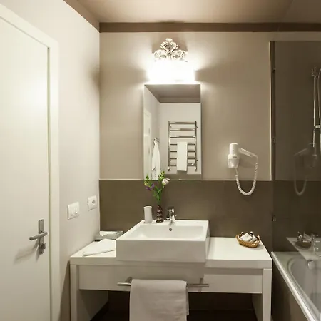 Continental 4*