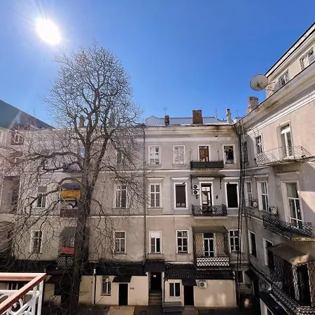 Continental Aparthotel 4*