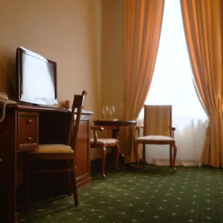 Hotel Continental 4*