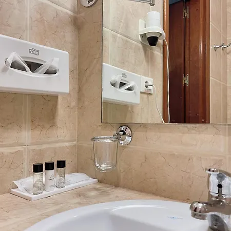 Continental Hotel 4*