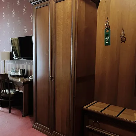 Continental Hotel 4*