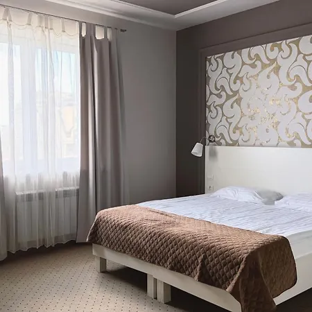 Continental 4* Odessa