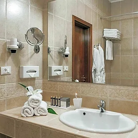 Otel Continental 4*
