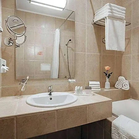 Continental Otel Odessa