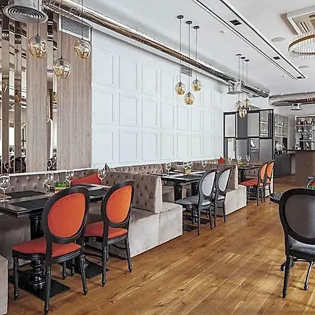 Otel Continental 4*
