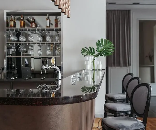 Ξενοδοχείο Continental