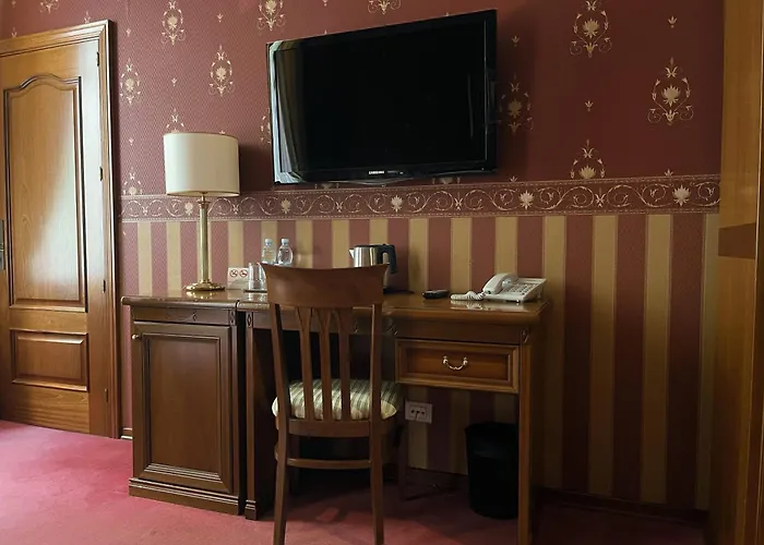 Ξενοδοχείο Continental 4*