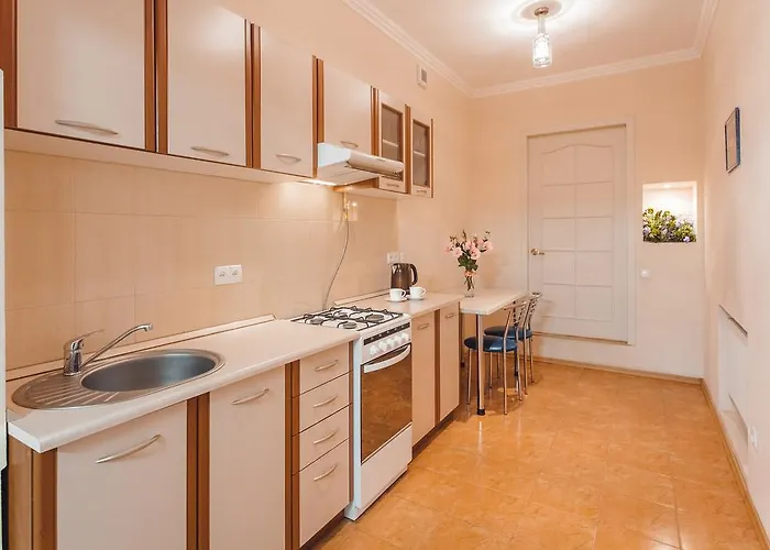 Ξενοδοχείο Continental 4*